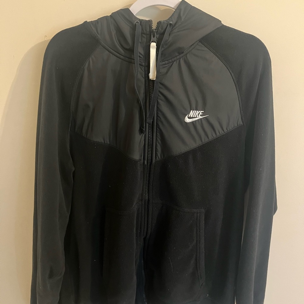 Nike fleece jacket size L